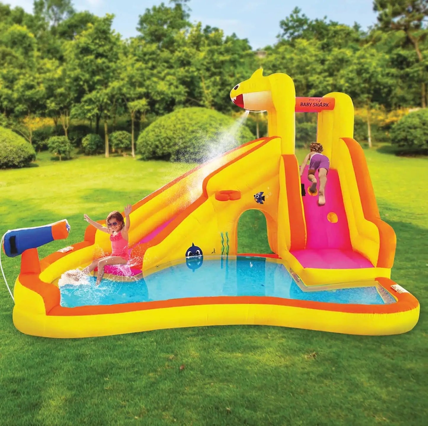 Inflatable Kids Water Slide With Pool Sprayer And Blower