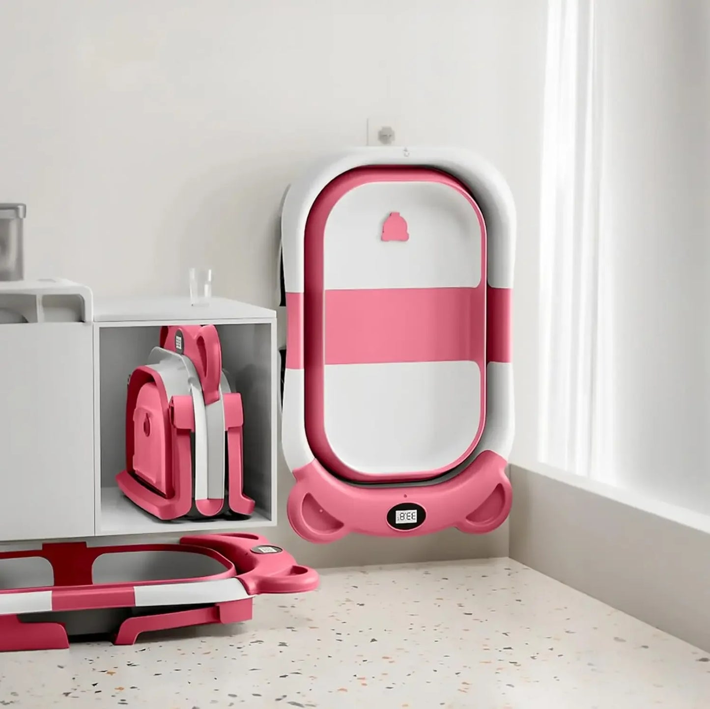 UBRAVOO Newborn Baby Bath Tub With Real Time Temperature Monitoring